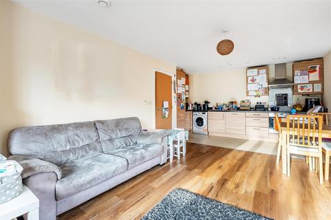 2 bedroom maisonette for sale, CYPRESS CLOSE, EPSOM, KT19