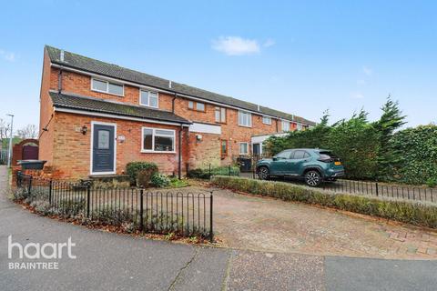 3 bedroom end of terrace house for sale, Lister Road, Braintree
