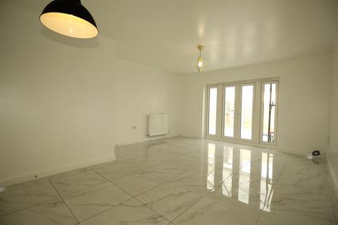 undefined, Academia Avenue, Broxbourne