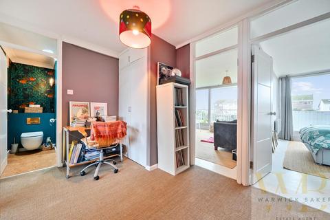 2 bedroom flat for sale, Ferry Road, Shoreham-By-Sea