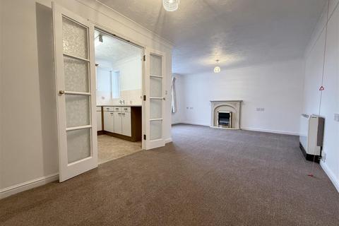 undefined, Coventry Road, Warwick