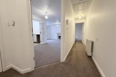 undefined, Coventry Road, Warwick