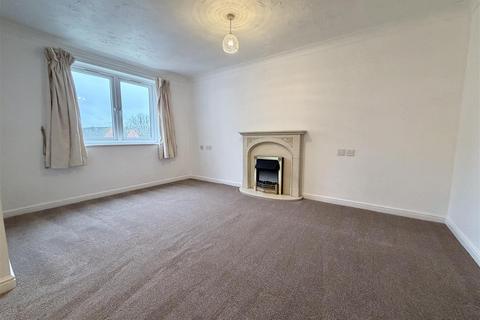 undefined, Coventry Road, Warwick
