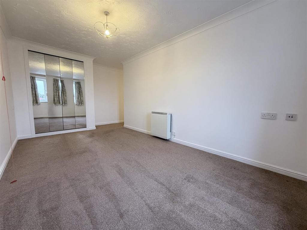 Double Bedroom