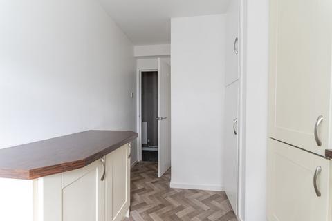undefined, Pyle Road, Cardiff, CF5