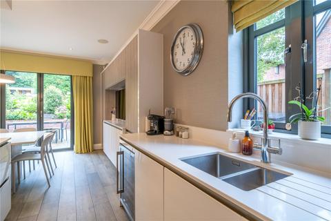 5 bedroom detached house for sale, Stanhope Road, Bowdon, WA14