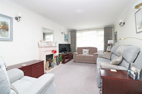 3 bedroom detached house for sale, St. Andrews Road, Boreham, Chelmsford