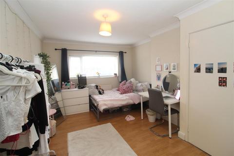 undefined, Pennard Place, Cardiff CF14