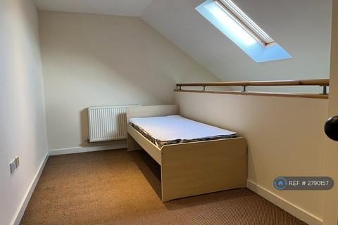 undefined, Houston Gardens, Great Sankey, Warrington, WA5