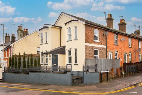 2 bedroom end of terrace house for sale, Speldhurst Road, Southborough