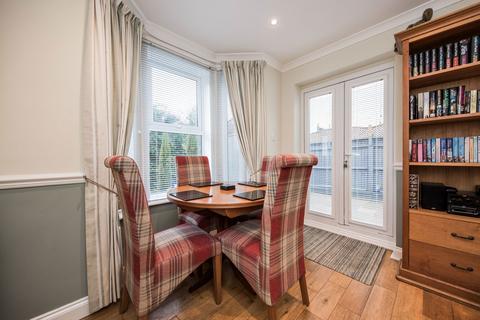 2 bedroom end of terrace house for sale, Speldhurst Road, Southborough
