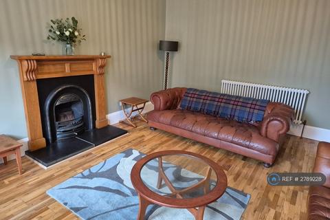 undefined, Whitehill St, Glasgow, G31
