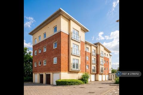 Winterthur Way, Basingstoke, RG21