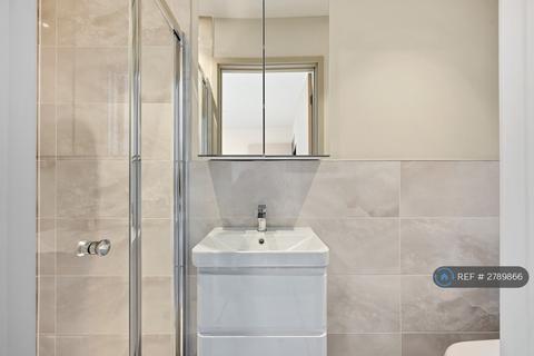 undefined, London Road, Morden, SM4