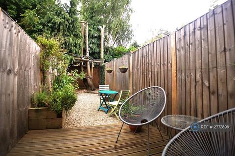 undefined, Lyndhurst Road, London, N22