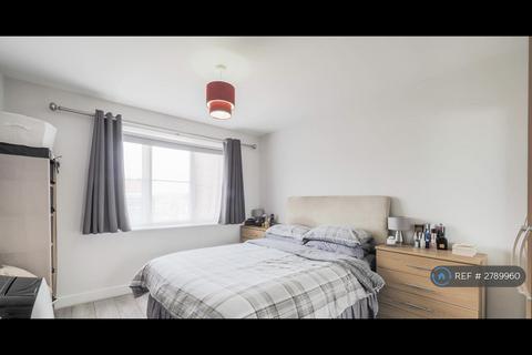 1 bedroom flat to rent, Bathurst Walk, Iver, SL0
