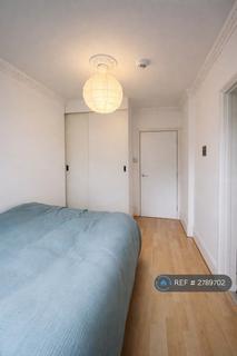 1 bedroom flat to rent, North Gower St, London, NW1