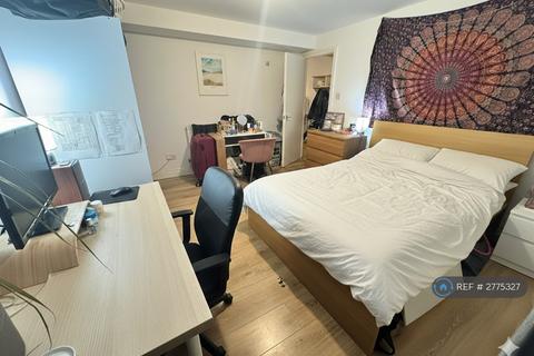 1 bedroom flat to rent, Kyverdale Road, London, N16