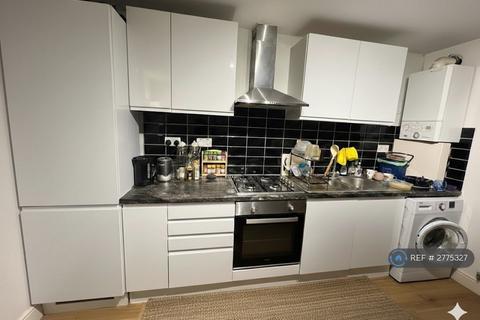 1 bedroom flat to rent, Kyverdale Road, London, N16