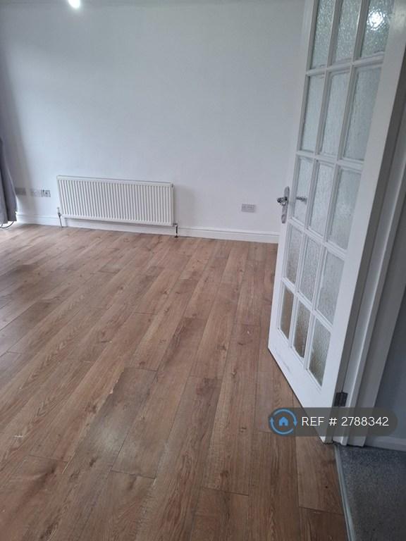 Frontroom