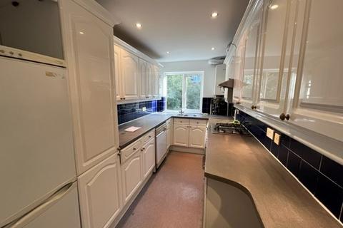 2 bedroom apartment to rent, South Bank, Surbiton KT6