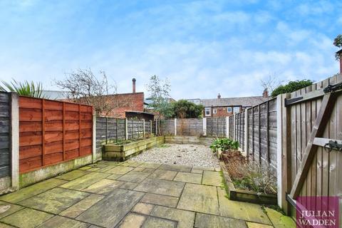 2 bedroom end of terrace house for sale, Westminster Avenue, Reddish, Stockport, SK5