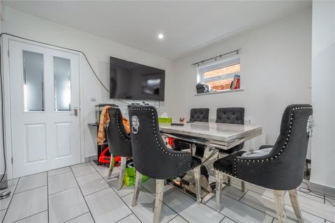 undefined, Chapel Grove, Surrey KT15