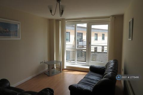 2 bedroom flat to rent, Elmwood Lane, Leeds, LS2