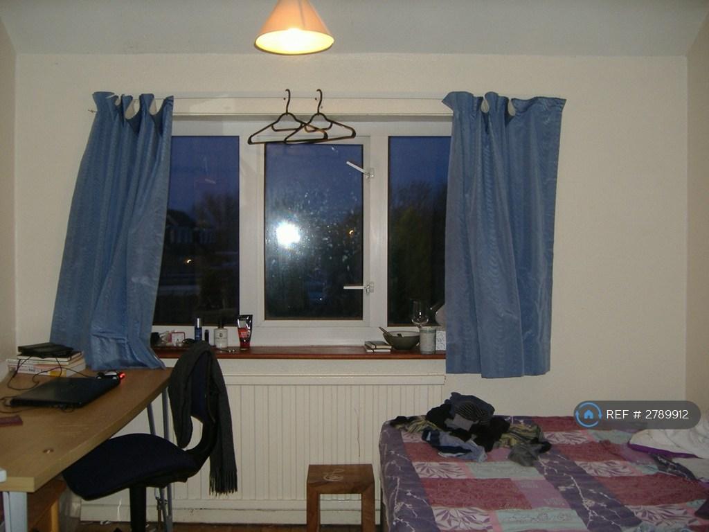 Bedroom 2 Looking North