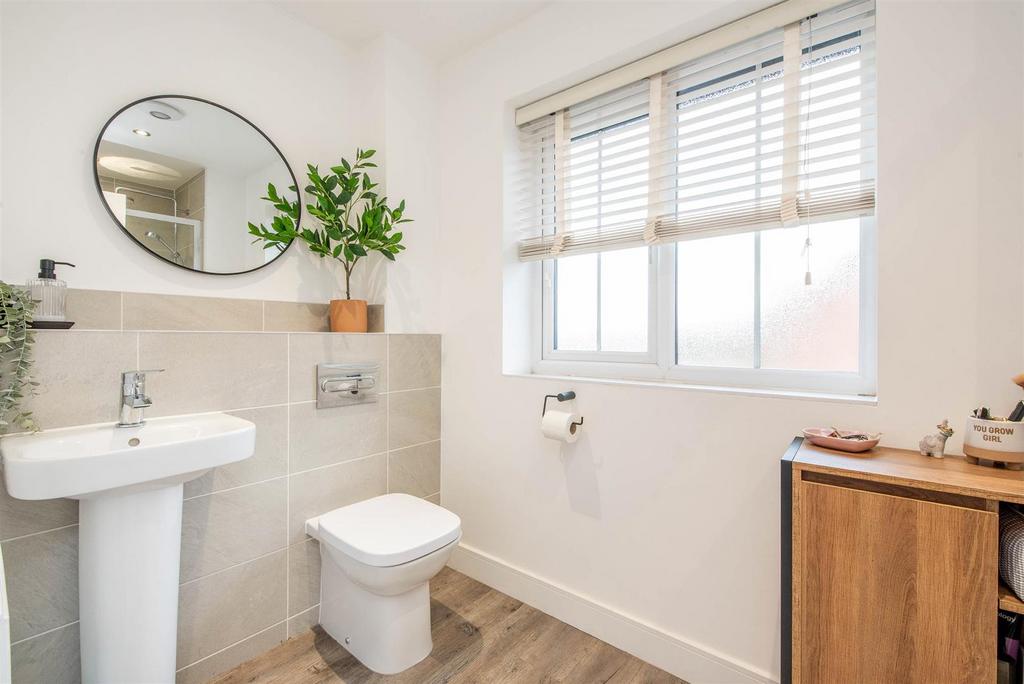 Ensuite