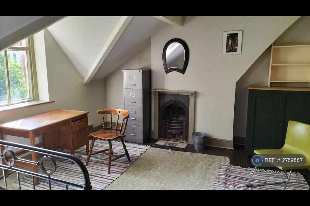 Room 4