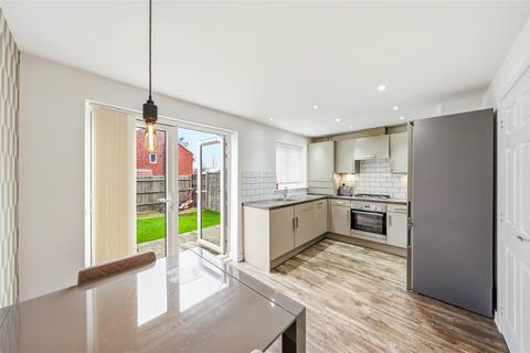 3 bedroom semi-detached house for sale, Halcrow Avenue, Dartford