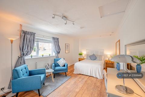 undefined, Eastbourne Road, Trowbridge, BA14
