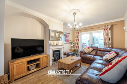 2 bedroom terraced house for sale, Winding Way, Dagenham, RM8