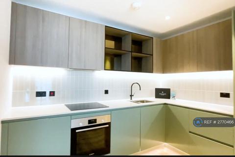 1 bedroom flat to rent, Greenleaf Walk, London, UB1