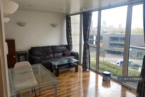 1 bedroom flat to rent, Adriatic Apartments, London, E16