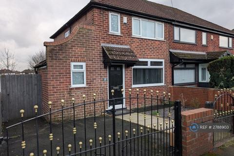 3 bedroom semi-detached house to rent, Annable Road, Manchester, M43