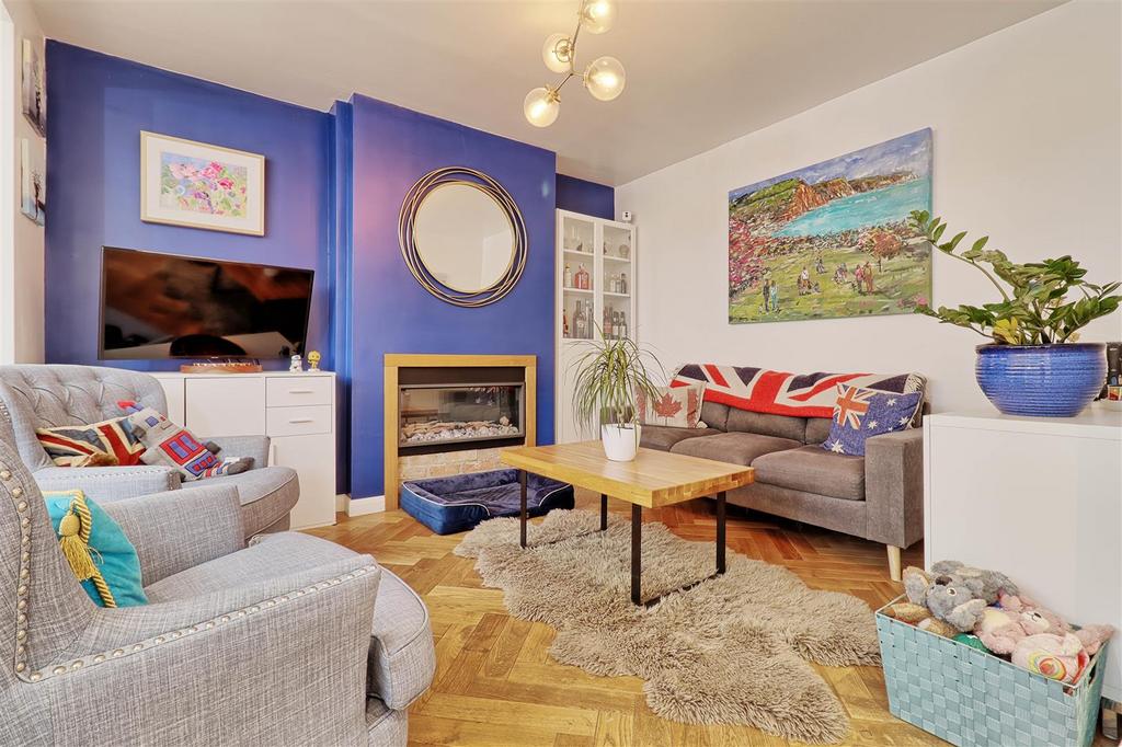 Family room.jpg