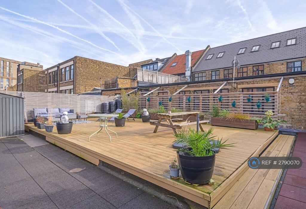 Shared Terrace