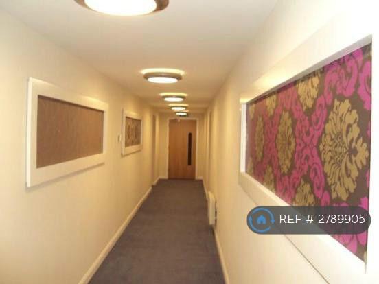 Building Hallway