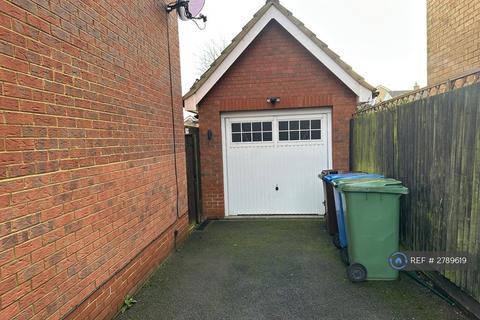 3 bedroom detached house to rent, Nunnery Grove, Minster On Sea, ME12