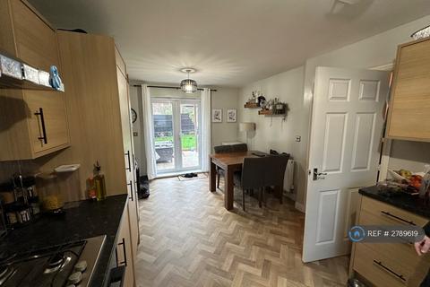 3 bedroom detached house to rent, Nunnery Grove, Minster On Sea, ME12