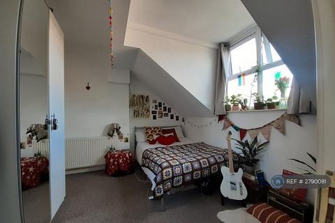undefined, Upper Brook Street, Manchester, M13