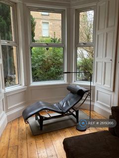2 bedroom flat to rent, Comiston Gardens, Edinburgh, EH10