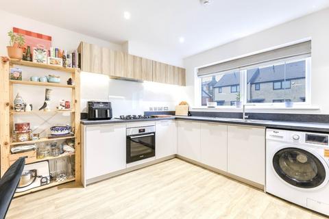 3 bedroom terraced house for sale, Park Meadow Lane, Farnley, Leeds, West Yorkshire, LS12