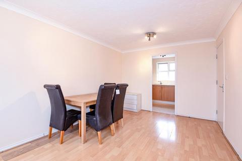 2 bedroom flat to rent, Slough,  Berkshire,  SL1