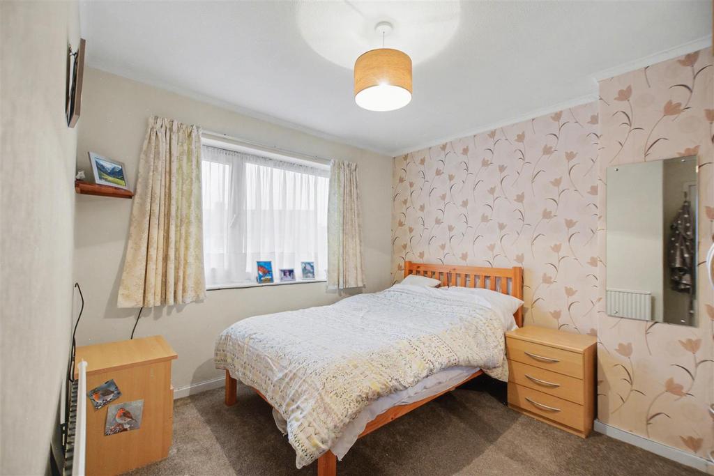 Bedroom 2 1.jpeg