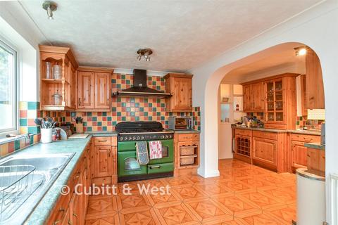 3 bedroom semi-detached house for sale, Crespin Way, Brighton, East Sussex