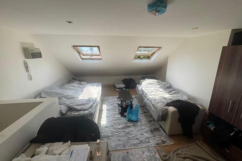 undefined, Nags Head Road, Enfield