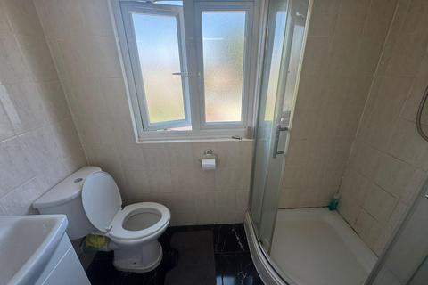 undefined, Nags Head Road, Enfield